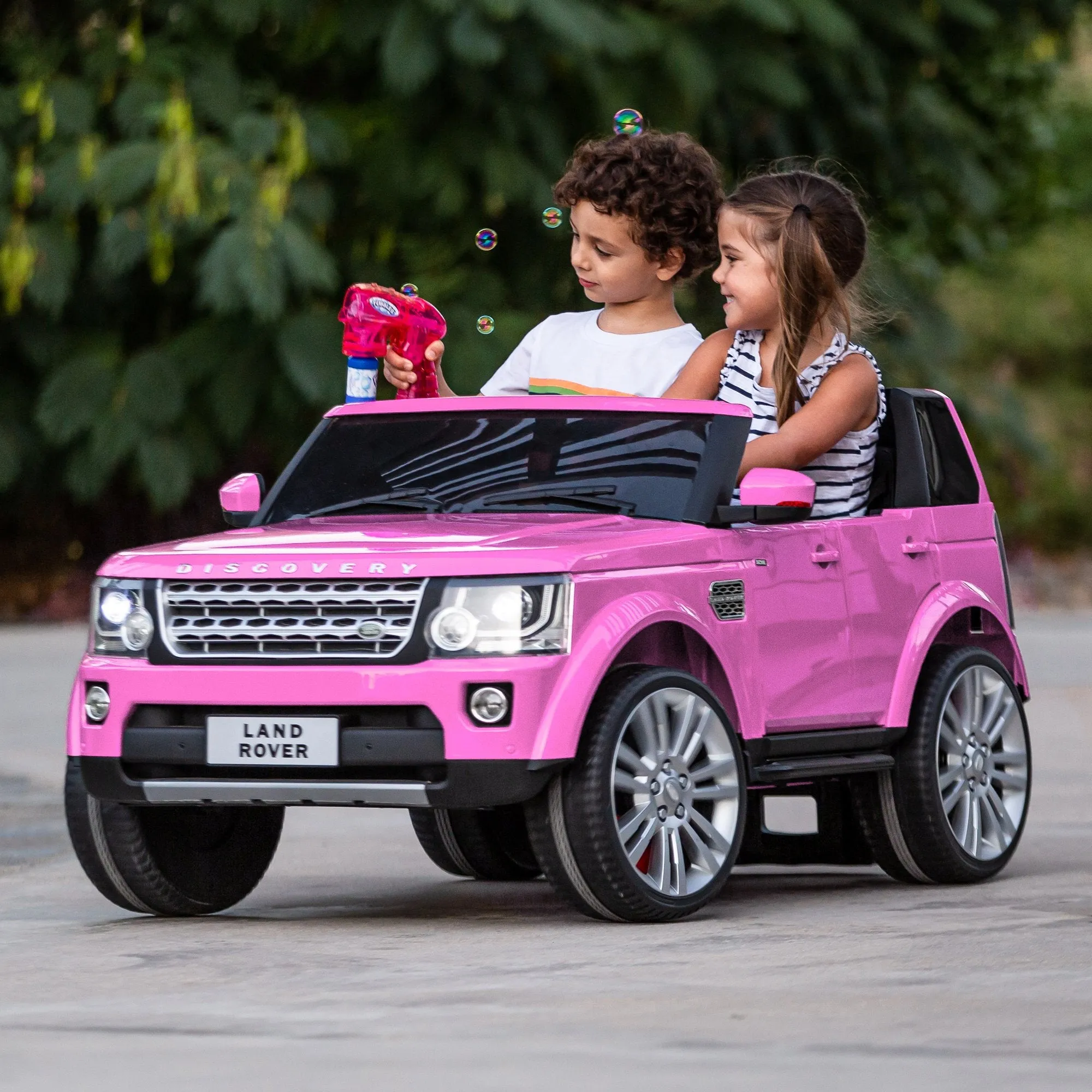 12V 2-Seater Licensed Land Rover Ride-On w/ Parent Remote Control