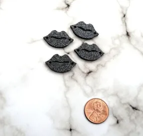 BLACK GLITTER  LIPS 2 Hole Charms 4 Pieces