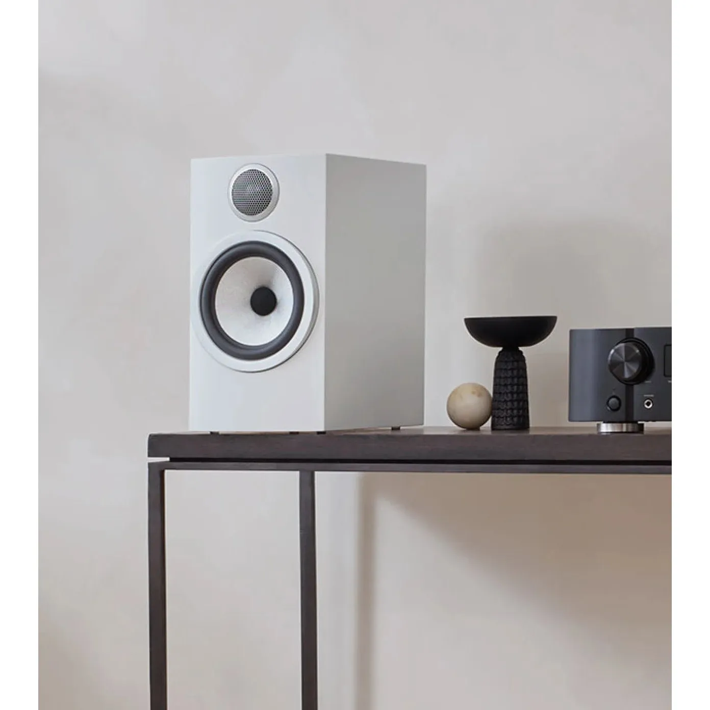 Bowers & Wilkins - 706 S3 - Bookshelf Speakers