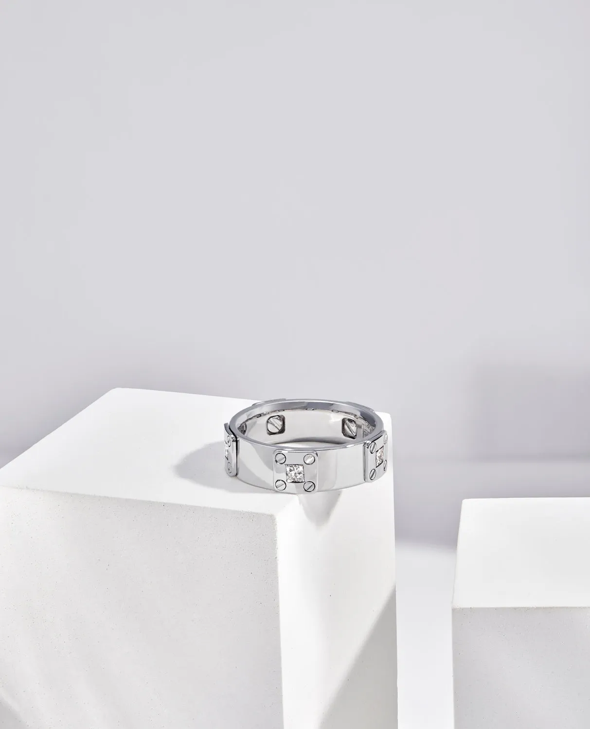 Ready to Ship - BARITE Gold Wedding Ring with 0.60ct Diamonds