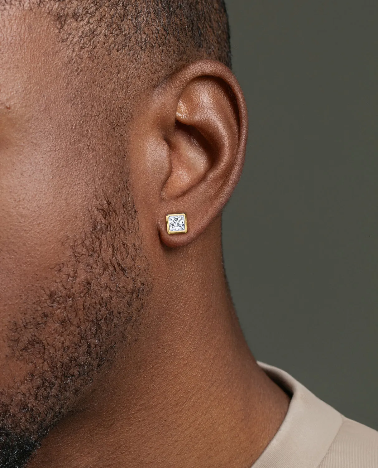 Ready to Ship - LA PAZ 14k Yellow Gold Single Stud Earring with 1.06ct Diamonds
