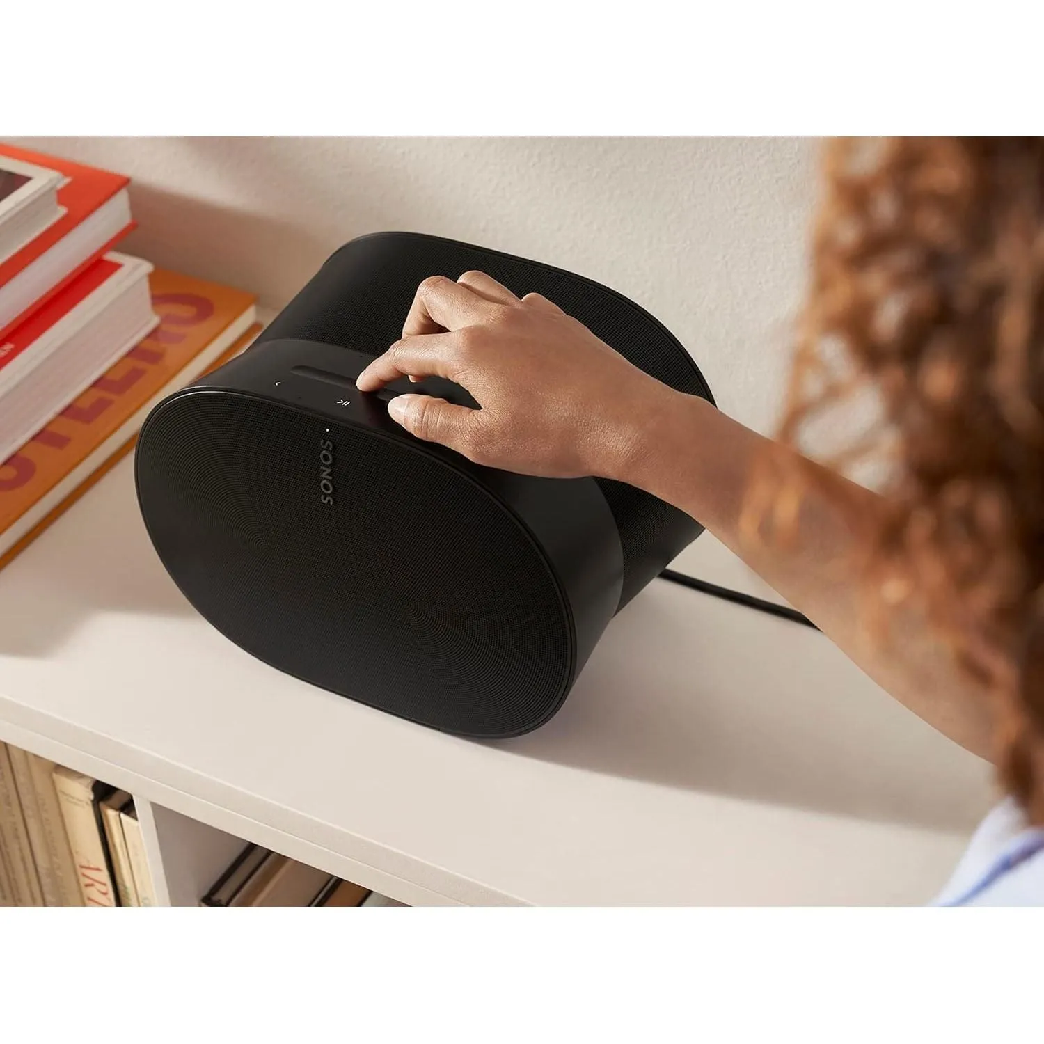Sonos Era 300. Feel sound all around. With next-level audio, Era 300 doesn’t just surround you, it puts you inside your music. (Black)